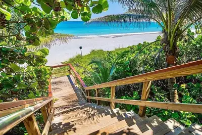 Image de Super Clean Updated Jupiter Home