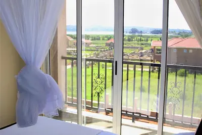 Image de Lake View Family Apartment Kigo / Mirembe Villas