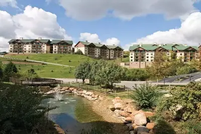 Image de 2bd/Sevierville - Smoky Mountains Resort w/pools!