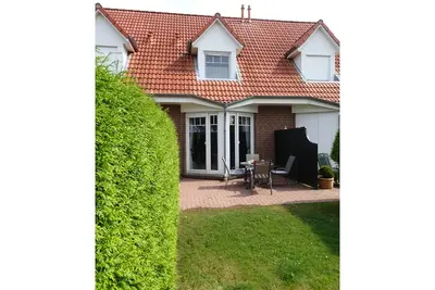 Image de Quiet vacation home offers a wonderful view of the dyke and many sports and leisure activities