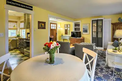 Bainbridge Island Abode < 1 Mi to Winslow!