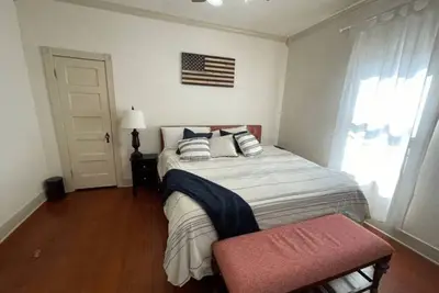 Image de Homestead on Main St! ! Bandera America!