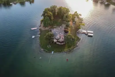 Image de Paradise Island the real fantasy Nou'veau riche