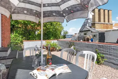 Image de Superbe maison de 2 chambres à Svaneke