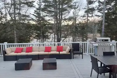 Image de Waterfront Hot Tub Kids Playscape Kayaks  Pet Friendly Mini Resort with A/C