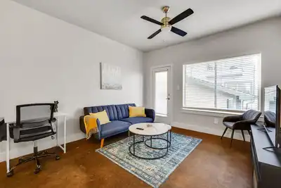 Image de 2 Bedroom Apartment Close to Downtown & Baylor Hospital