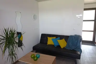 Image de Rdc terrasses/jardin vue dégagée pour couple et bébé