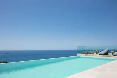 Image de Superb sea views, walking distance to the beach and Paleochora