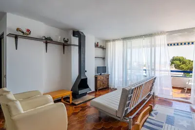 Image de Appartement 3 chambres avec terrasse, piscine, à 200m de la plage, Wifi inclus