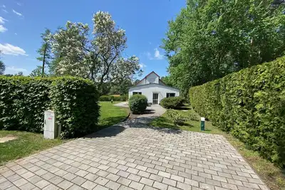 Image de Vacation apartment \"Hang\" in a vacation home - directly on the lake