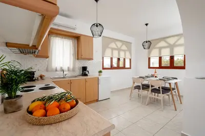 Image de Cycladic apartment -  just a few meters from Orkos beach!