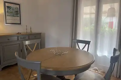 Image de Agréable maison pour 4 à 7 Km des arènes de Nimes et à 15 km du Pont du Gard