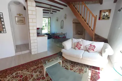 Image de La Petite Mirabelle, peaceful rural character cottage with pool