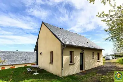 Image de Maison cosy au cœur de la chaine des Puys et à proche des pistes!