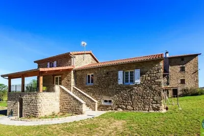 Image de Les tilleuls - Saint Dier D'Auvergne