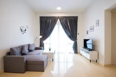 Image de TriTower 2br Opp Jb Ciq 6Pax WiFi Free Parking