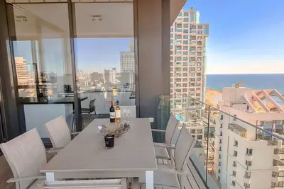 Image de HaYarkon Diamant - Deux Chambres Appartement, Couchages 5