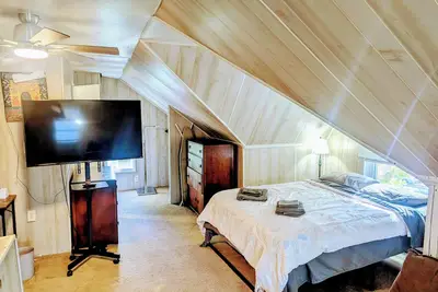 Wow Sparkling Attic Studio