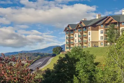 Image de 3bd/Sevierville - Smoky Mountains Resort w/pools!