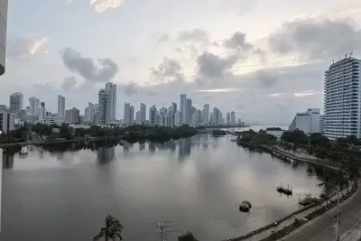 Image de Disfruta una vista excepcional al Laguito desde el séptimo piso.
