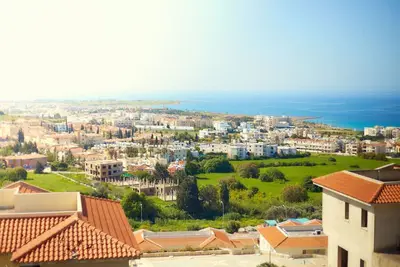 Image de A cozy townhouse with stunning patio views in Paphos!