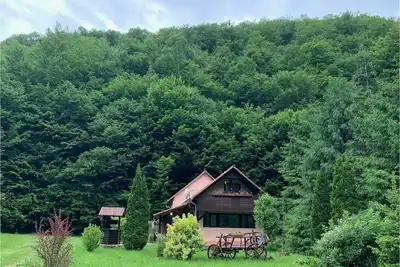 Image de Cottage in a quite place in nature, between forest and river, in Transylvania.