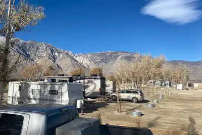 Image de Near Mt. Whitney Lakeside Rv site#14 Lake Olancha