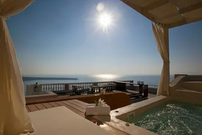 Image de Beautiful Santorini Villa | Cozy Nest Villa | 1 Bedrooms | Indoor Jacuzzi & Astounding Caldera View | Oia