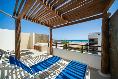 Image de Las Nubes Penthouse  - Beachfront Penthouse - At Casa del Mar