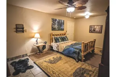 Image de #4-Private Hot Tub*Near Tahoe, Reno & Airport*Free parking*Free fast Wifi*PetsOK