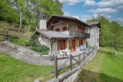 Image de Superbe maison Ă Sovramonte avec WiFi