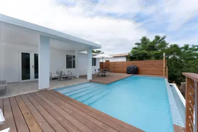 Image de Paradise House W. Pool Nearby the Beach