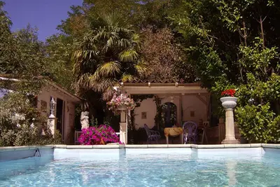Image de Peaceful 8 Bedroom Vacation Villa With Pool, Occitanie Villa 1065