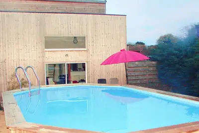 Image de Maison avec piscine chauffée à 3 km de la plage