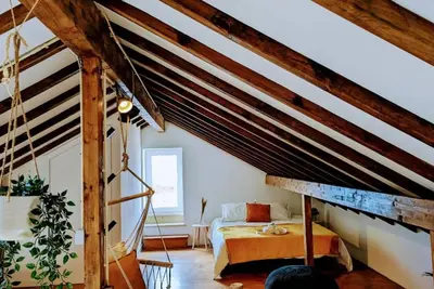 Image de Rustic Village Beach House Sleeps 8 - 5 Mins from Areia Branca and Lourinha