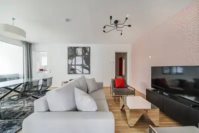 Image de G. l. a. m G. a. r. d. e. n | Bbq | Pets | 2br