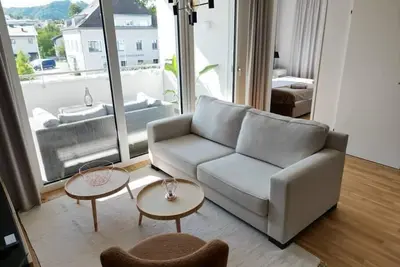 Image de M. u. s. k. a. t | stylish 3 Br Ap with balcony