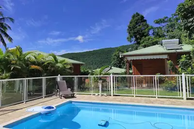 Bungalow au cœur de la foret tropicale