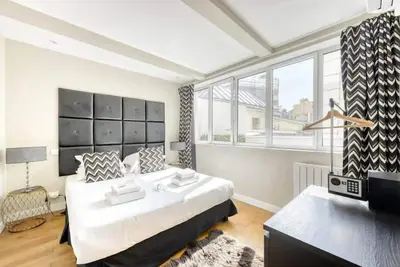 Image de Montmartre Cozy and bright 1bd with terrace