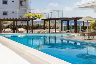 Image de Luxurious 3 suites + Sea View + Pool & Skyline