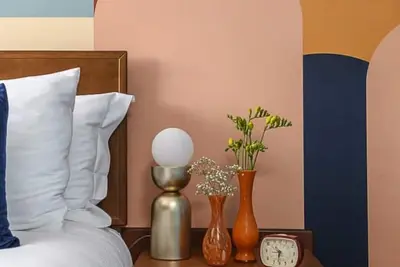 Image de 70s Inspired, 3-Bed Home in Rye with river views