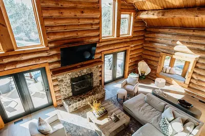 Image de Terrapin Hideaway's Loggerhead Main Lodge, Hocking Hills•Logan•Laureville•Rockbridge•Sleeps 16•Hot t. . .