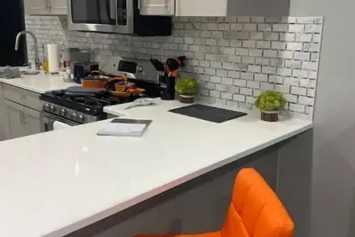 Image de New Spacious Lovely 1Bedroom rental 10min from Jfk