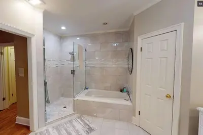 Image de Beautiful Private Home on 2+ Acres