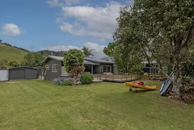 Image de Kon Tiki Retreat - Whiritoa Beach Holiday Home