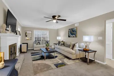 Image de Cozy Getaway With Entertainment!