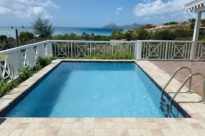 Image de Stunning Villa Overlooking Oualie Beach – Your Perfect Island Retreat!