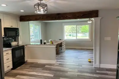 Image de Home on the Burgess