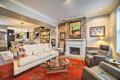 Image de Pittsburgh Vacation Rental in Lawrenceville!