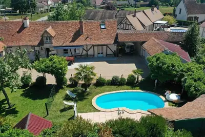 Image de Châteaux et Beauval:La Villa Eribelle avec piscine